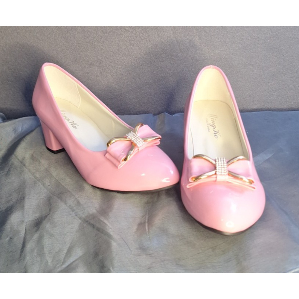 Women's classic round toe patent leather pink heels with rhinestones Size 7 - Picture 3 of 6